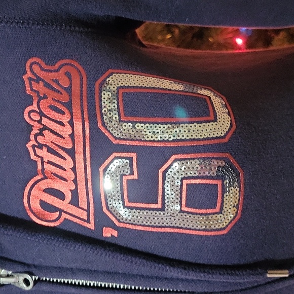 Victoria's Secret PINK Patriots Hoodie - Picture 8 of 14